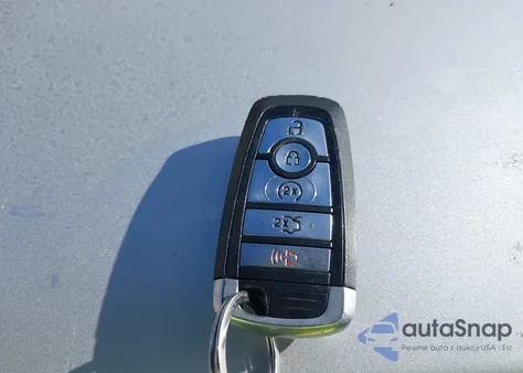 2019 Ford Fusion Hybrid Sel z USA, uszkodzony, nr VIN 3FA6P0MU6KR221159